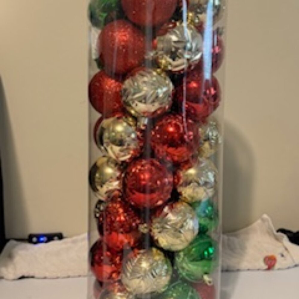 NWT - Set of 50 Christmas Ornaments – Red, Green, Silver & Gold Holiday Decor - Picture 3 of 4